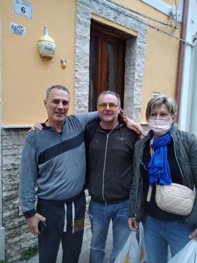 Casa Vacanza Zia Ersilia Rotondi Exterior photo